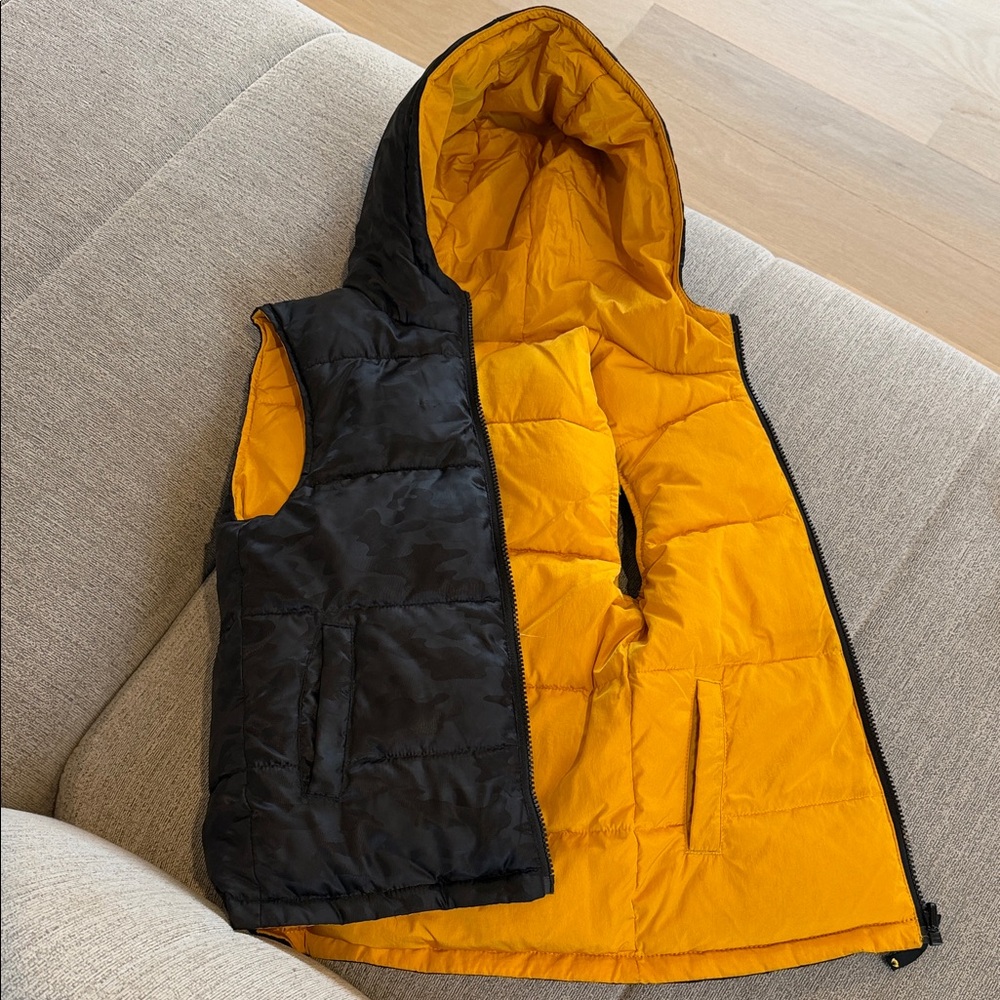 Reversible Black Camo and Yellow Kids Puffer Vest - APPAMAN